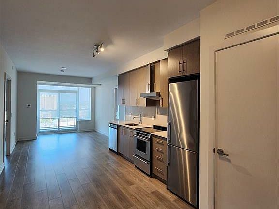 3rd image of 212 King William St #1204