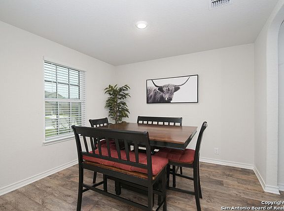 4th image of 9725 BAYTOWN COAST