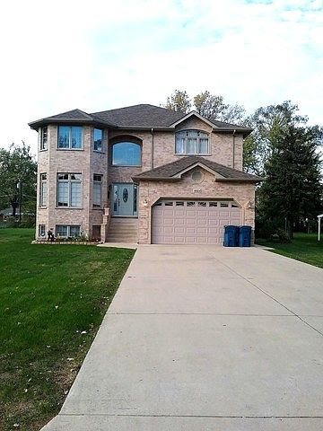 1st image of 6624 W 115th Pl