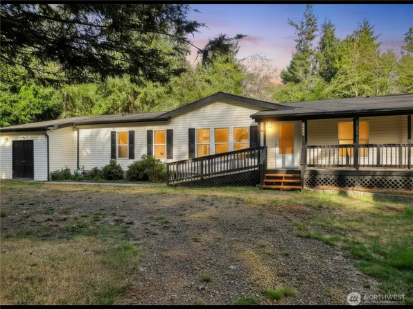 29306 O St, Ocean Park, WA 98640
