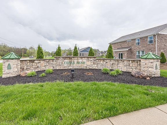 2nd image of 2432 Scarlet Oak Dr