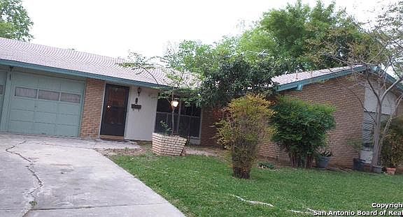 3rd image of 231 Montfort Dr