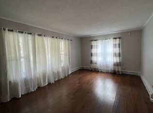 420 E 1st St, Bloomington, IN 47401