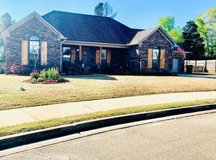 152 Yocona Ridge Rd, Oxford, MS 38655