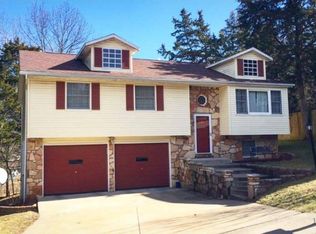 1801 Todd Ct, Jefferson City, MO 65109