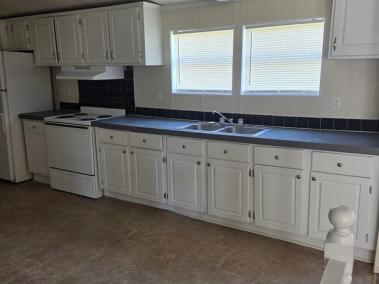 4244 Cat Creek Rd — Photo 5