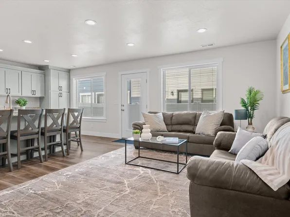 2778 W 4175 S Unit 237, Roy, UT 84067