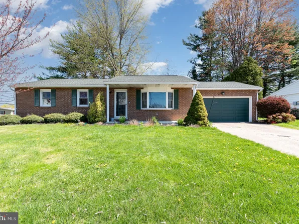 501 S Baltimore St, Dillsburg, PA 17019