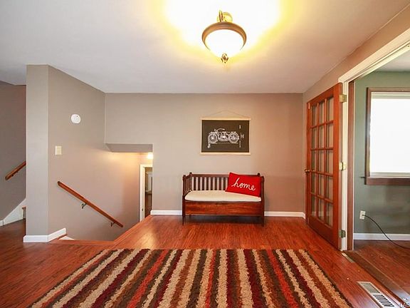 4th image of 5223 Oakbrooke Dr