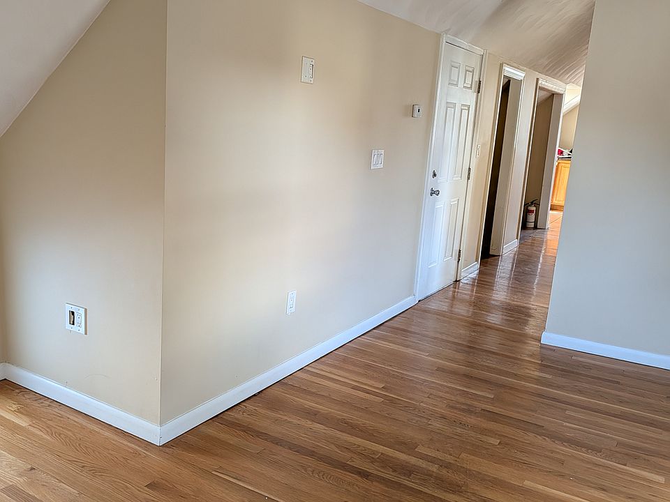 Hall to Kitchen