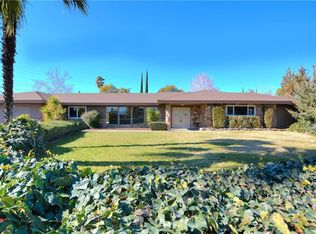 31027 Bedford Dr, Redlands, CA 92373