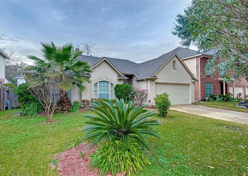 1st image of 15806 Mission Estates Ct