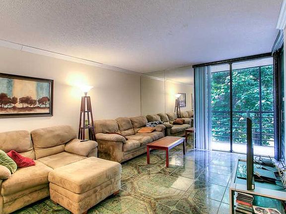 3rd image of 18000 NW 68th Ave APT 310A