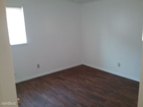 4th image of 199 Stafford Ave