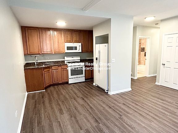 3rd image of 6627 S Drexel Ave #4N