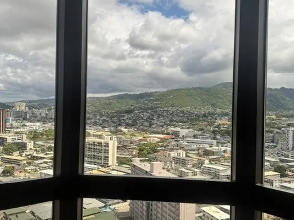 2499 Kapiolani Blvd APT 2604, Honolulu, HI 96826