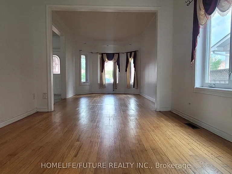 24 Hoake Rd #MAIN SECOND — Photo 5