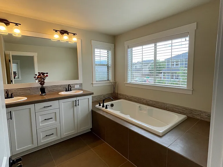 14823 NW Cosmos St — Photo 23