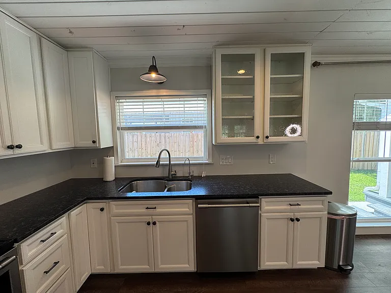 10430 Lithia Pinecrest Rd — Photo 13