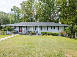 1808 Trussell Rd, Alexander City, AL 35010