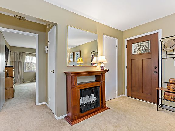 KathyOD-15M Essex Pl-12.JPG