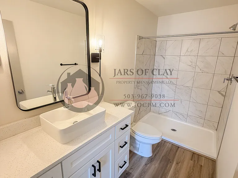 4742 Fanno Ridge Ln NE — Photo 9