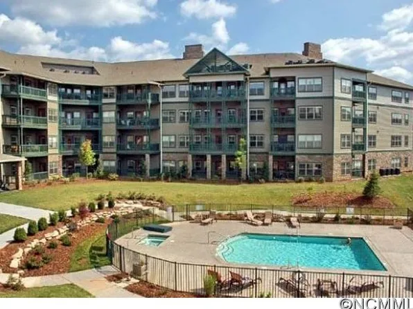 9 Kenilworth Knls #11, Asheville, NC 28805