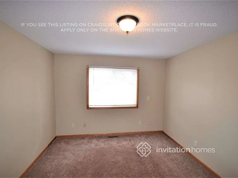 351 4th Ave S — Photo 9