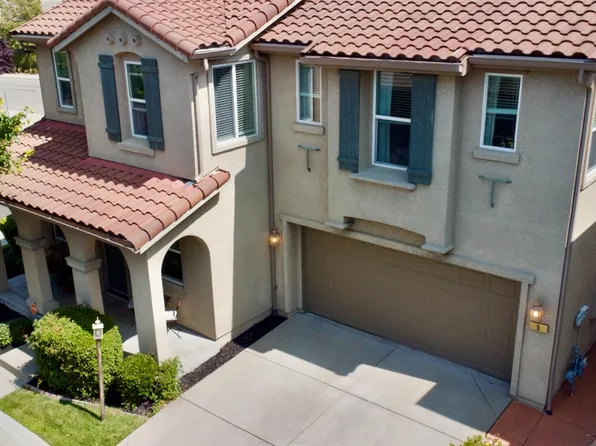 5 Shelter Pl, Sacramento, CA 95835