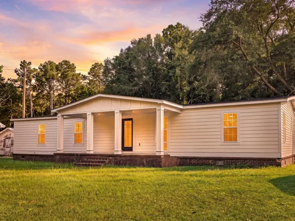 113 Ripple Ave, Moncks Corner, SC 29461