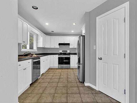 5th image of 5359 Teskey Rd