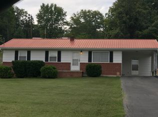 15 Glendale Dr, Mosheim, TN 37818
