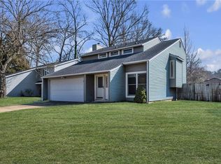 9 Overlook Ct, Hampton, VA 23669