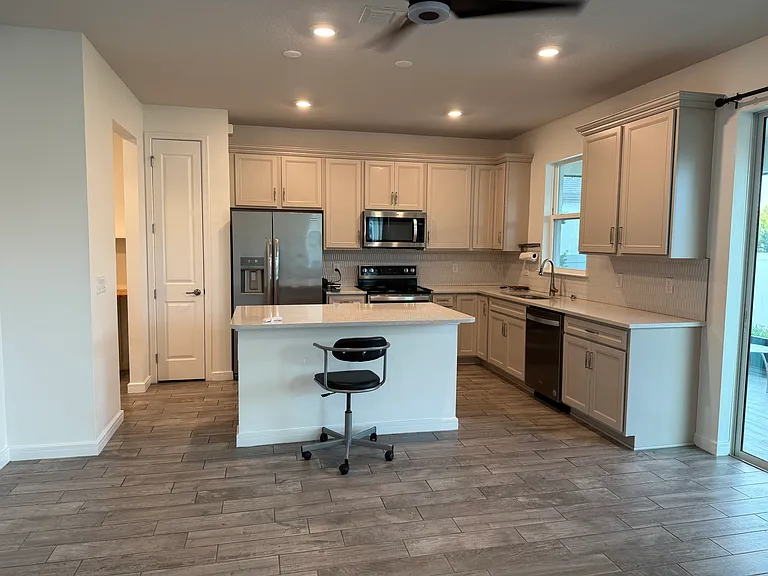 772 Parsons Mooring Ct — Photo 10