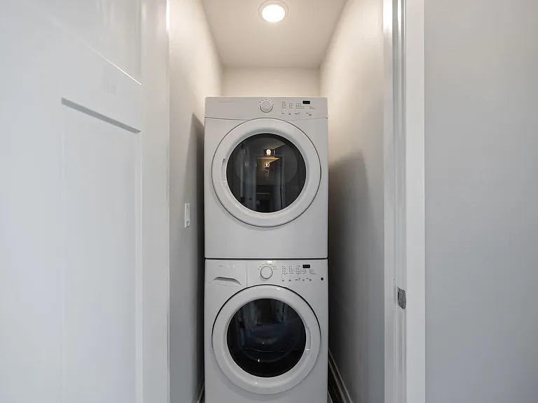 Cove at Kettlestone Townhomes — Photo 14