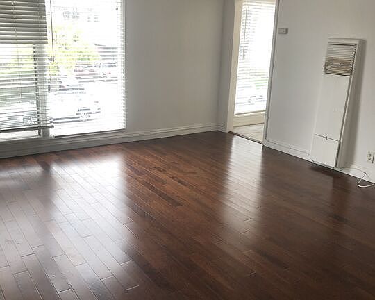 3rd image of 8360 Blackburn Ave APT 6