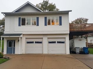 300 12th St SE, Waseca, MN 56093