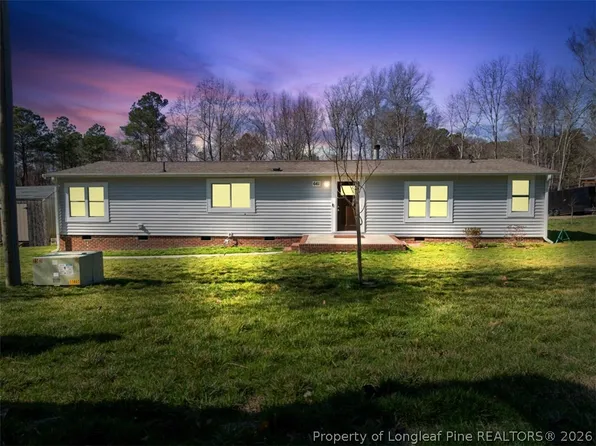 677 Nicole Dr, Sanford, NC 27332