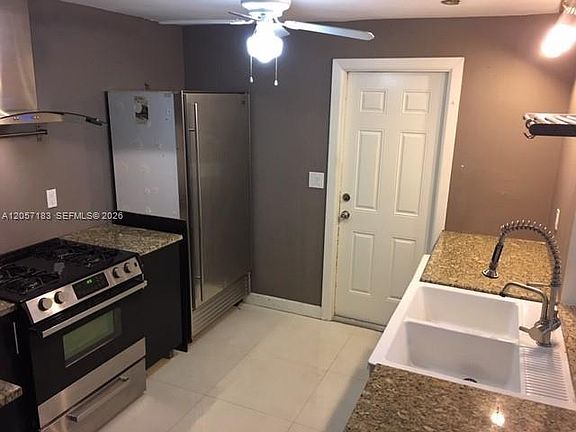 4th image of 7521 NW 23rd St #0