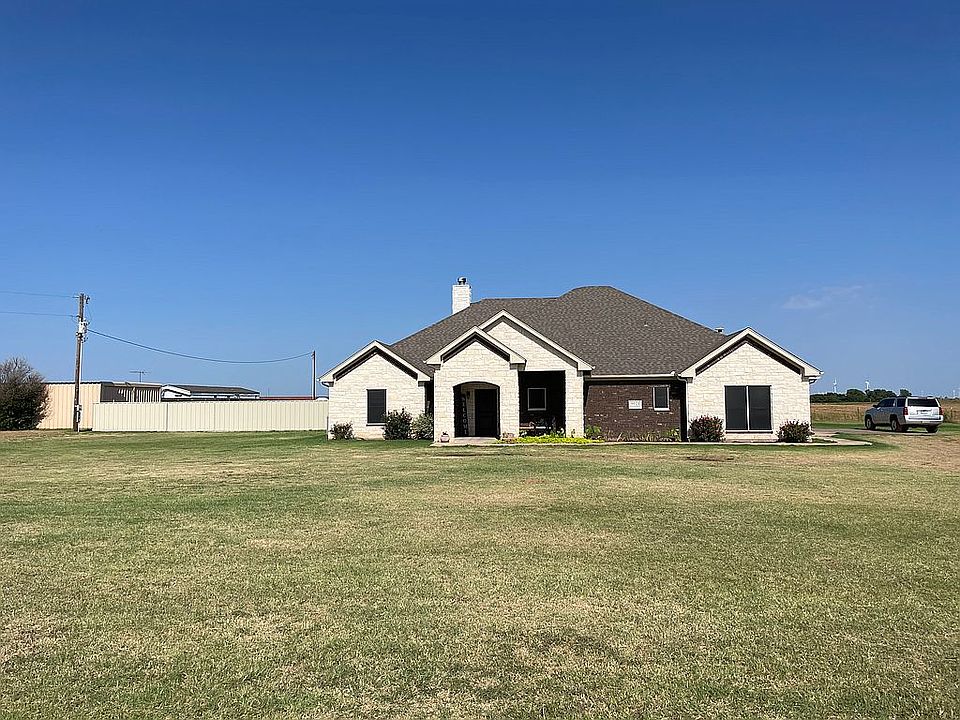 1st image of 9921 Center Dr