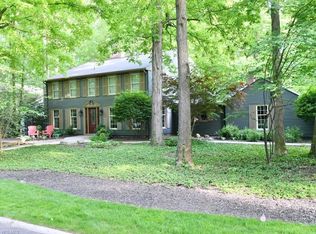 19615 Tanbark Ln, Strongsville, OH