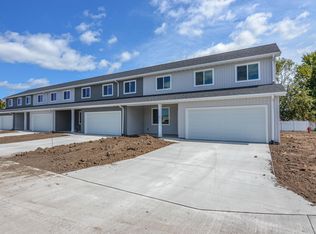 1244 S G Ave #3, Nevada, IA 50201