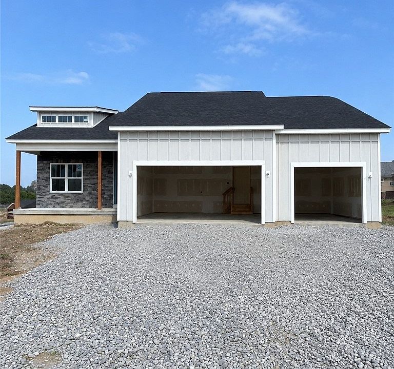 1st image of 1002 Nash Drive
