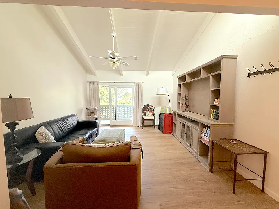 29 Dearborn Pl #10