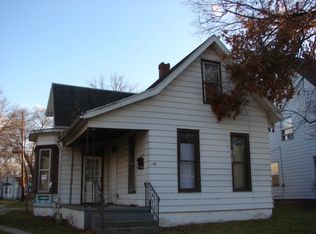 921 W Franklin St, Elkhart, IN 46516