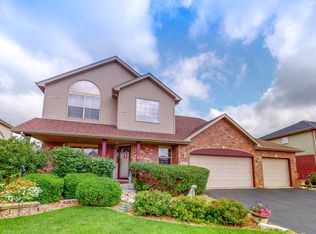 16417 Pioneer Pkwy, Lockport, IL 60441