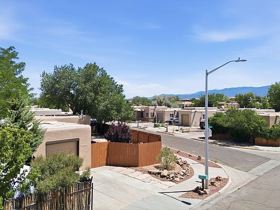 2nd image of 1259 Senda Del Valle