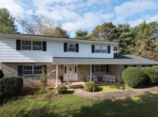 1105 Remington Rd, Knoxville, TN 37923