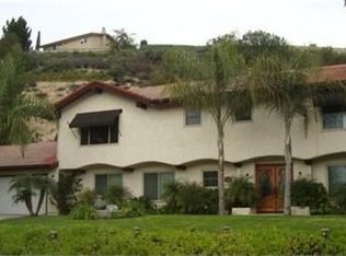 3161 Grangemont Rd, Glendale, CA 91206