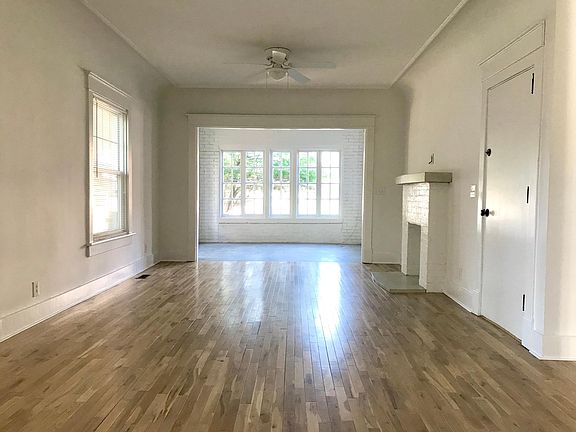 4th image of 3024 N Pennsylvania St APT 2